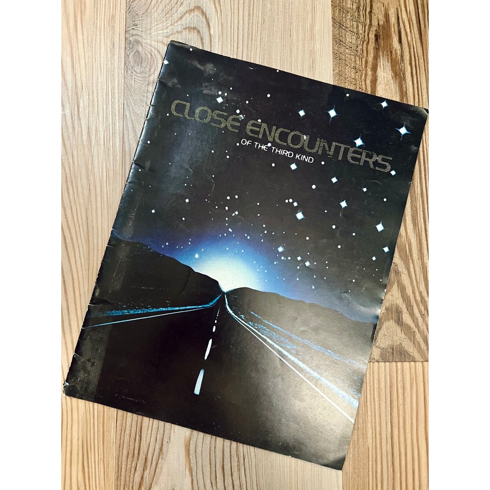 Vintage UFO 1977 Close Encounters of the Third Kind Movie Souvenir Program Book